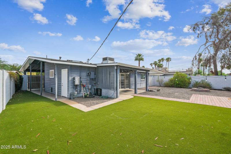 08_457_W_Mulberry_Dr_Phoenix_AZ_85013_US