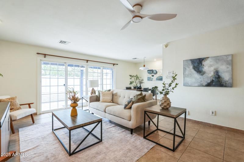 12_457_W_Mulberry_Dr_Phoenix_AZ_85013_US