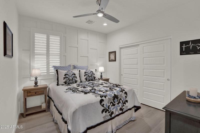 34-web-or-mls-2829 E Virginia St - 30