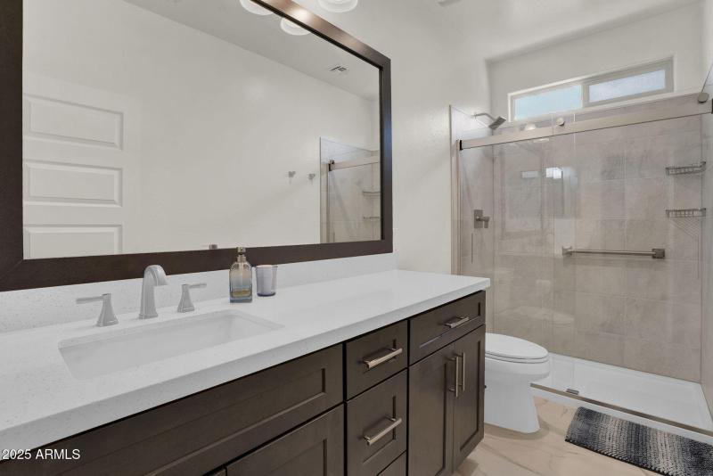 36-web-or-mls-2829 E Virginia St - 32