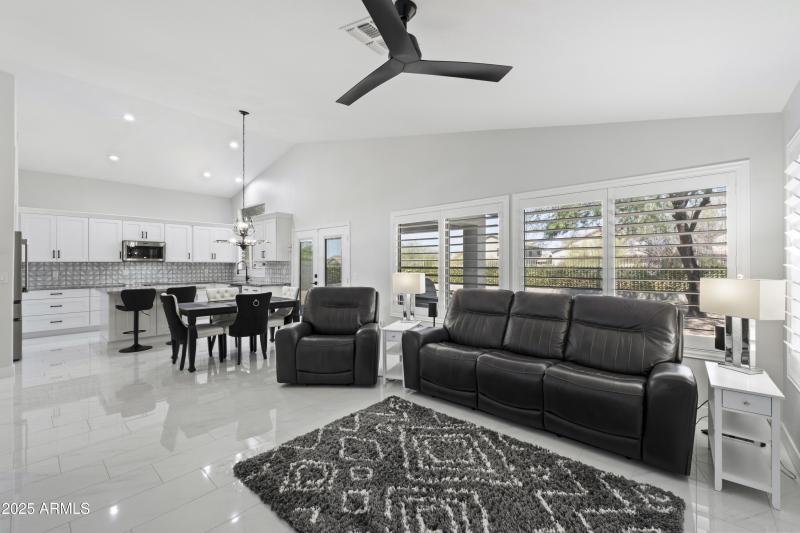 Expanded Windows offer Sunset Views!