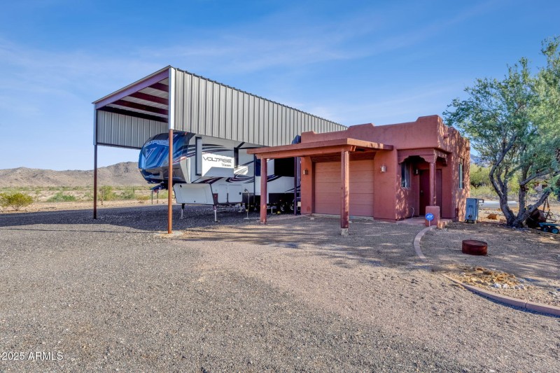 6-web-or-mls-8514-s-dysart-rd