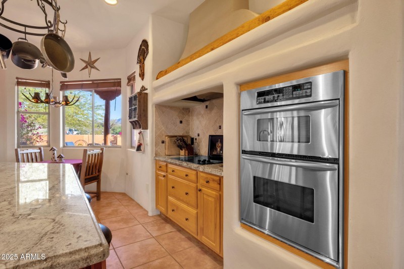 23-web-or-mls-8514-s-dysart-rd