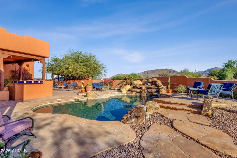 50-web-or-mls-8514-s-dysart-rd