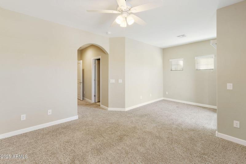 25-web-or-mls-dlb_6701-dlb_6705