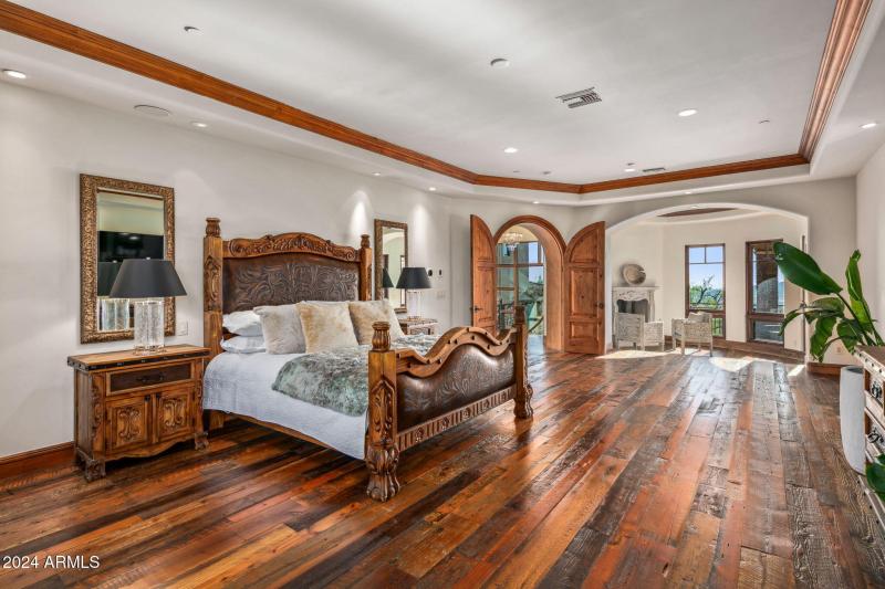 Primary Suite View to Sitting Area