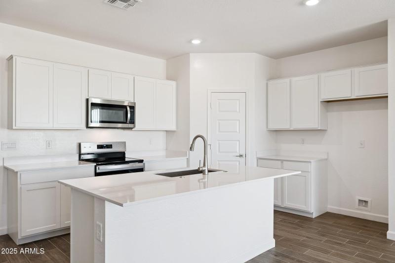 8-web-or-mls-26172-w-nancy-ln-lot-233