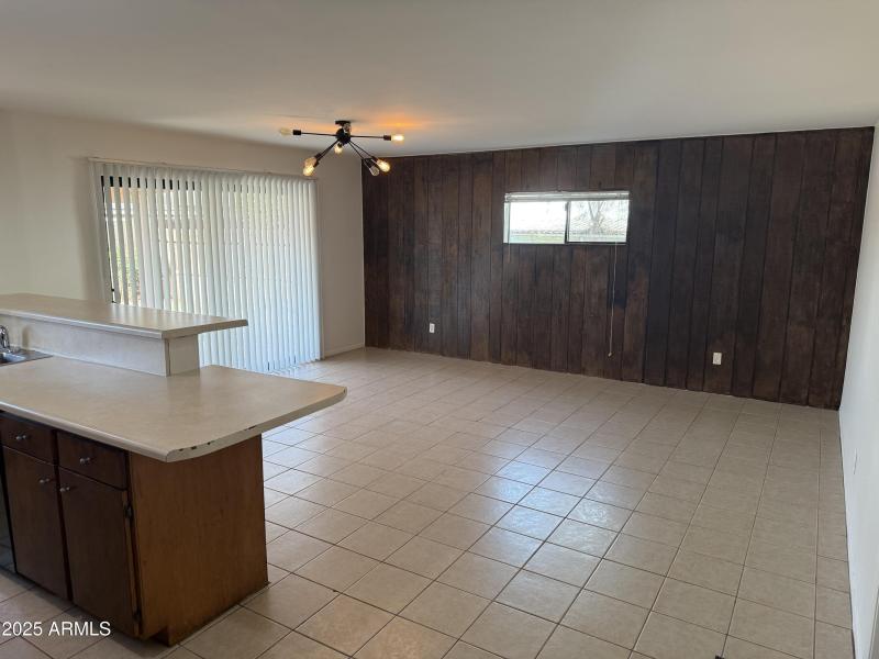 Kitchen/Living Room