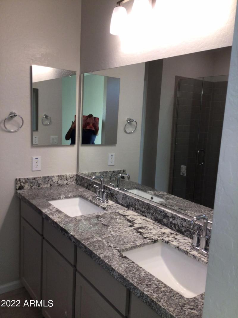 f894f640-e35a-4080-baba-c9b1b2cd19c8