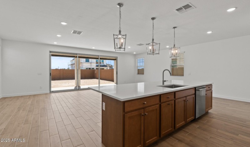 ML Lot #79 Kitchen 4 (Large)