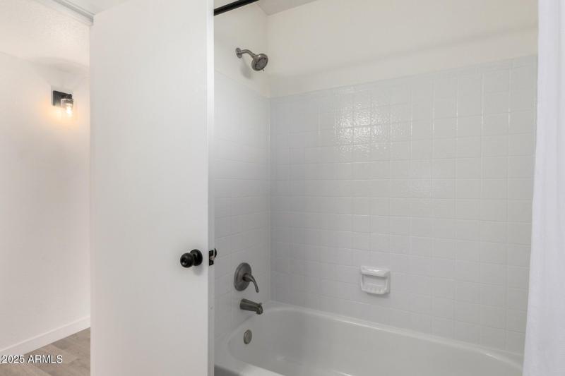 20250501183054464387000000-o