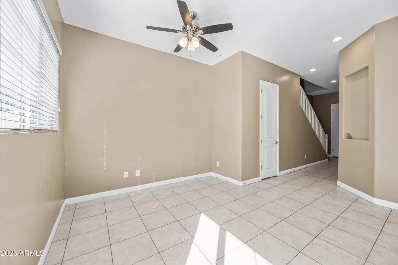 4-1367SCCD1131-ocupix