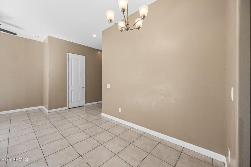 12-1367SCCD1131-ocupix