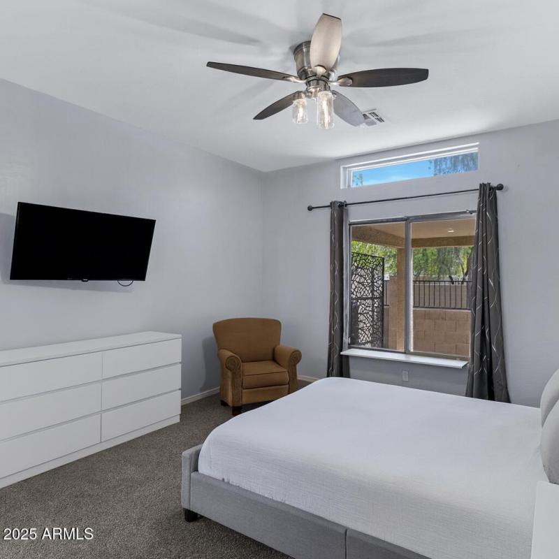 AE3F445E-353E-4D77-8F18-E6386157C891