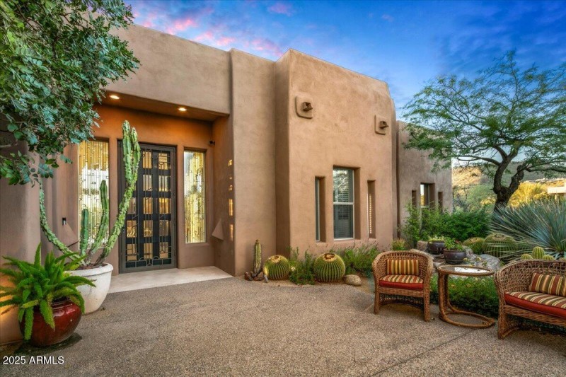 11-Front Court Yards