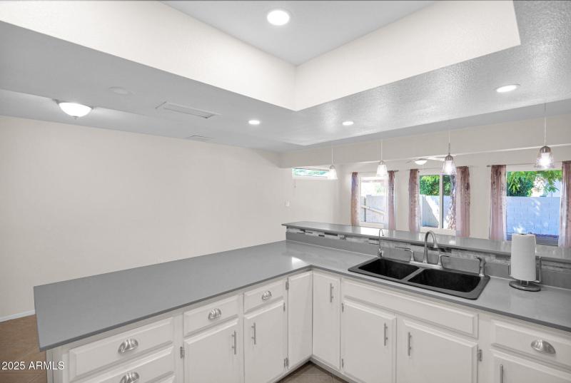 33-web-or-mls-P1315666