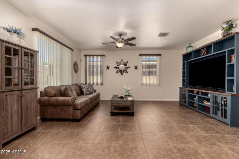 Spacious Tiled Family Room