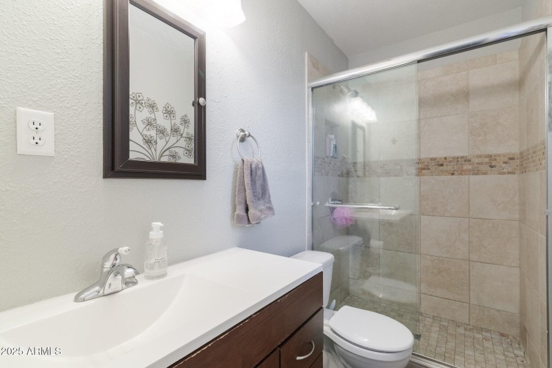 Moreland (15).jpg-SMALL