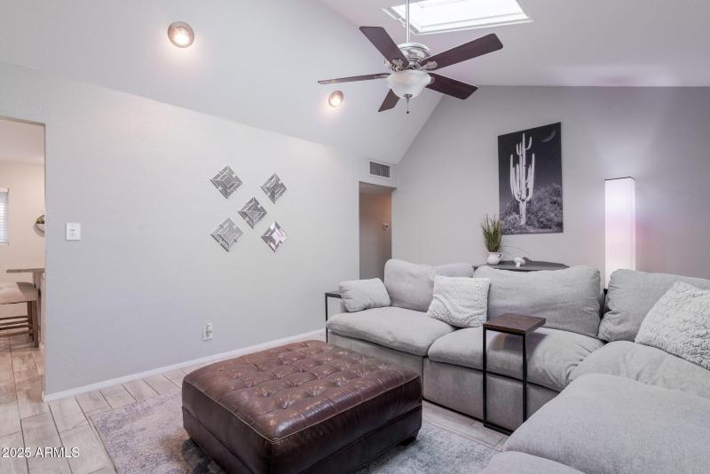 Moreland (29).jpg-SMALL