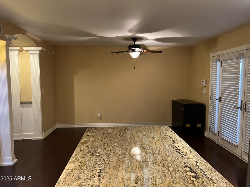 20251002_230122612_iOS