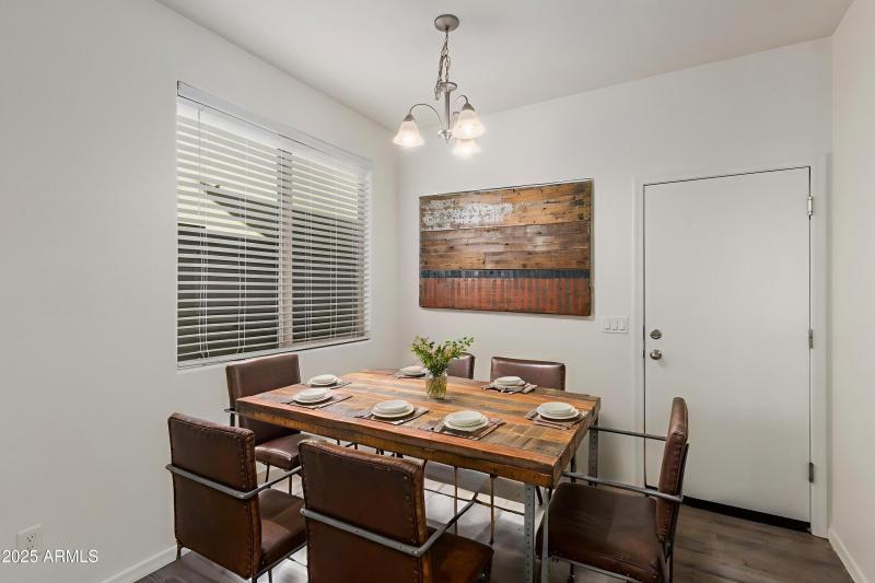 10-Warner - Dining Room - Industrial - 9