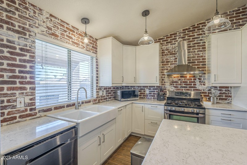 19-web-or-mls-138th-19