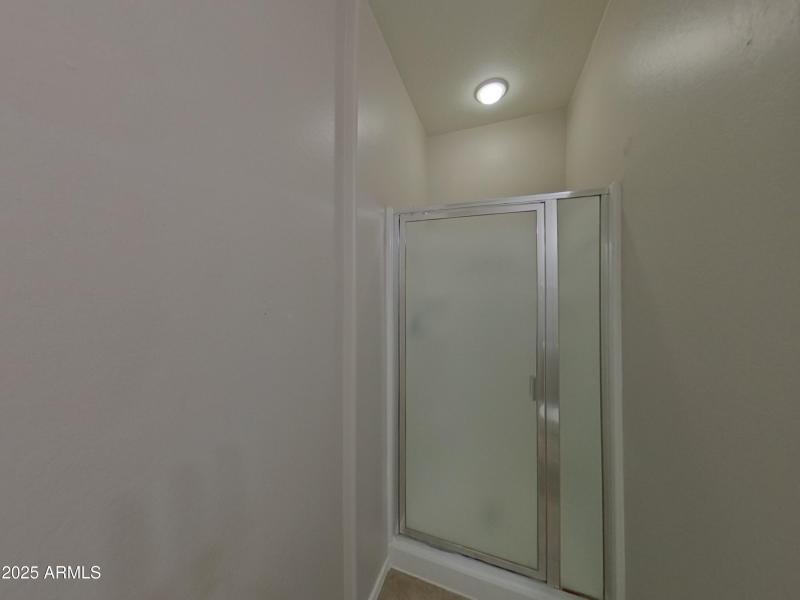 14_pc_auwDWtLOq1_kDXgX37Gm0_layout_0