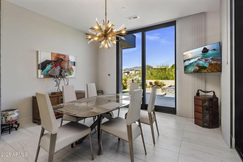 9180 E HAPPY HOLLOW DR