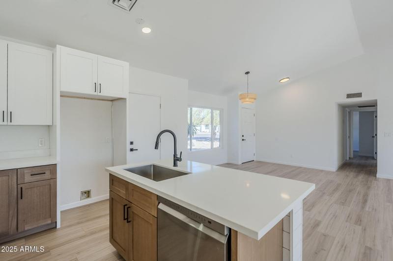 11-web-or-mls-9th-11