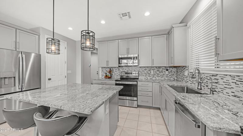 40410 W Haley Dr (14)