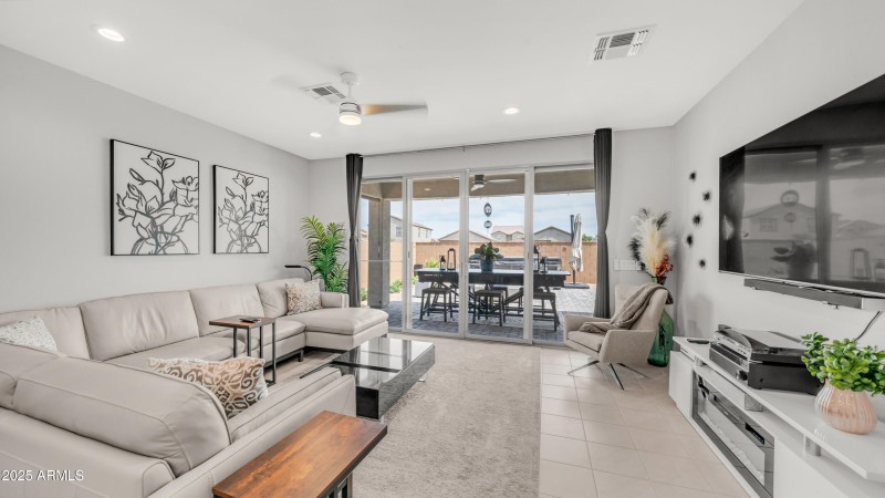 40410 W Haley Dr (8)