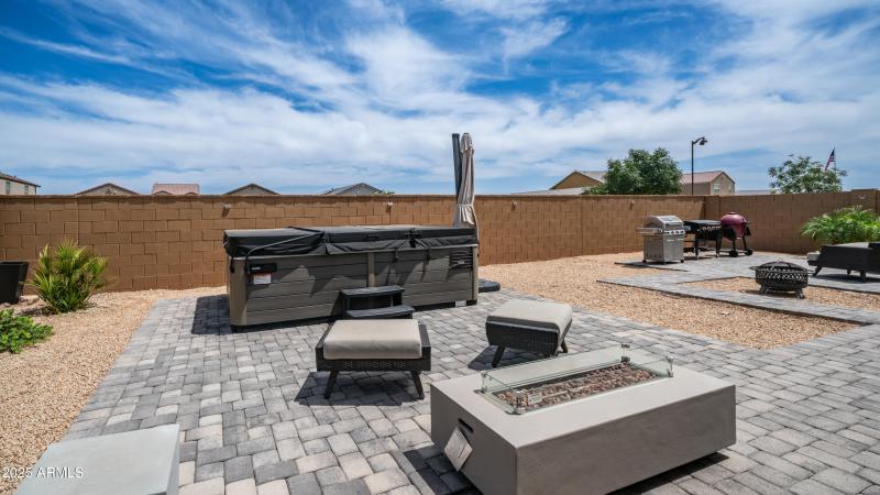 40410 W Haley Dr Exterior Photos-7