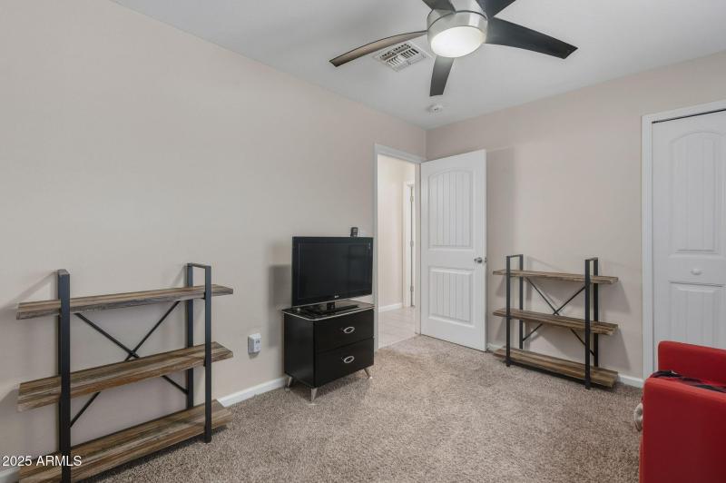 31-web-or-mls-West Campbell-31