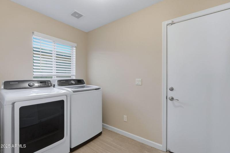 63-web-or-mls-West Campbell-63