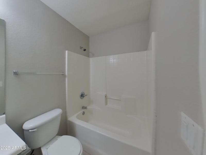 13_pc_bCrn2bxEjO_tkG8SUblg7_layout_0