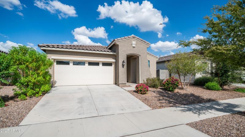 10872 W Marshall Ave-1