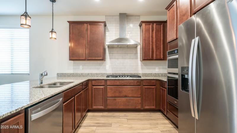 10872 W Marshall Ave-6