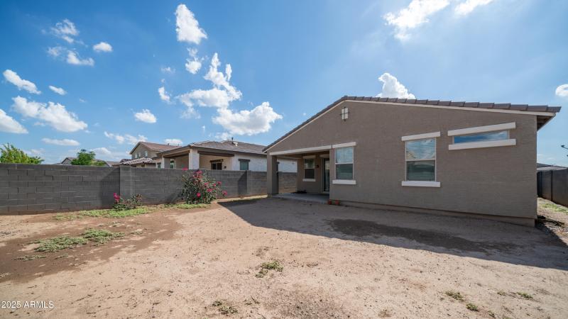 10872 W Marshall Ave-24