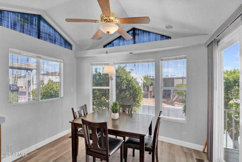 12-web-or-mls-111 S Greenfield Rd 420-9