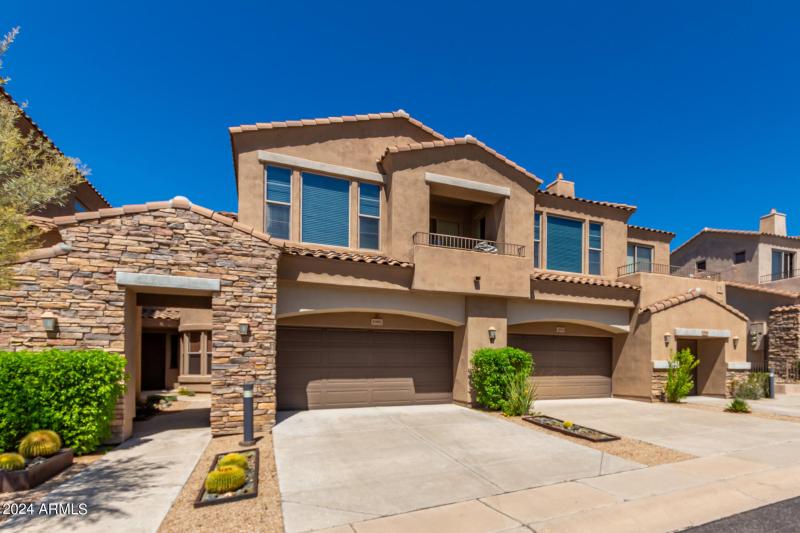 0005-05 - Grayhawk #2000