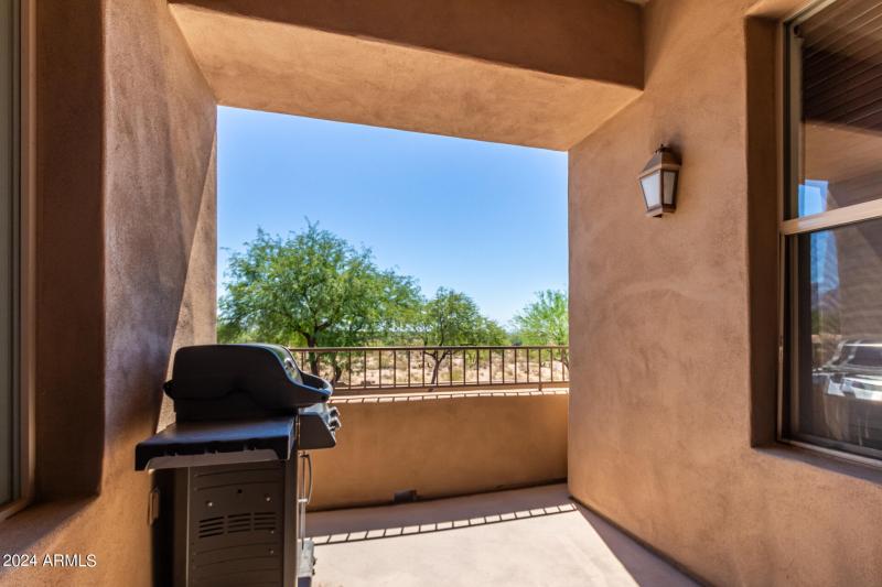 0040-40 - Grayhawk #2000