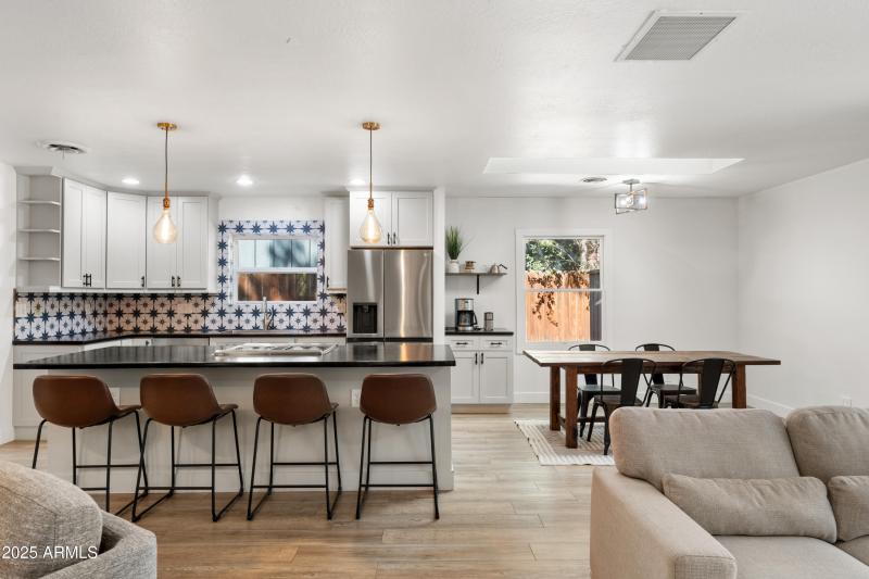 10-Kitchen & Dining Area