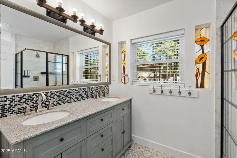 34-Upstairs Bathroom