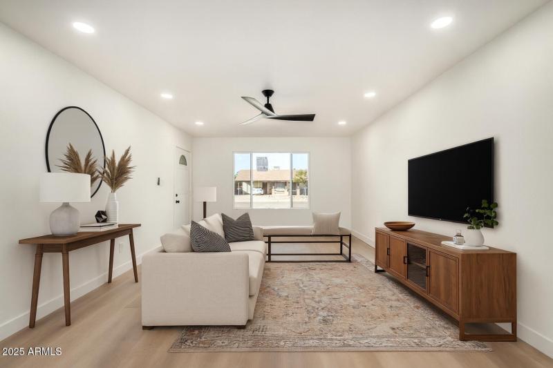 A9FFFA15-510C-49E2-9578-D51D19A7D6A5