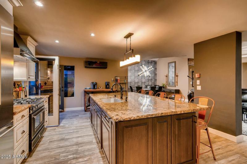 6521 E Beverly Ln Scottsdale-large-009-7