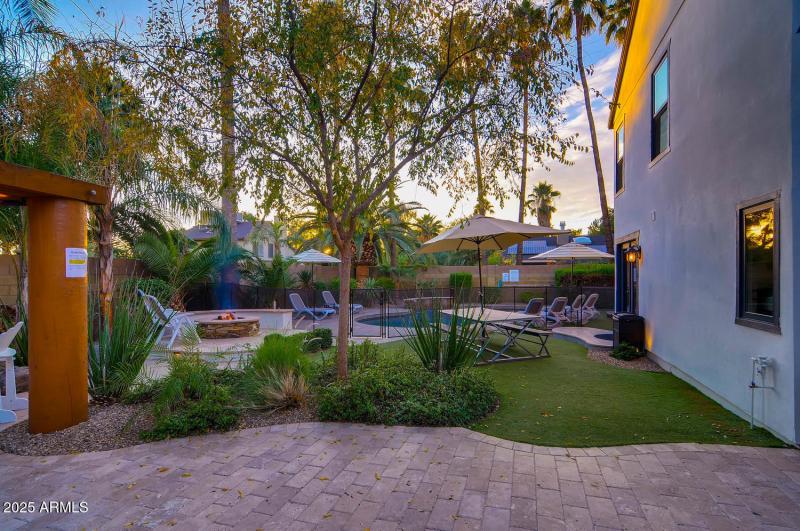 6521 E Beverly Ln Scottsdale-large-032-2