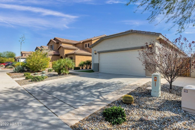 3-web-or-mls-10807-w-el-cortez-pl