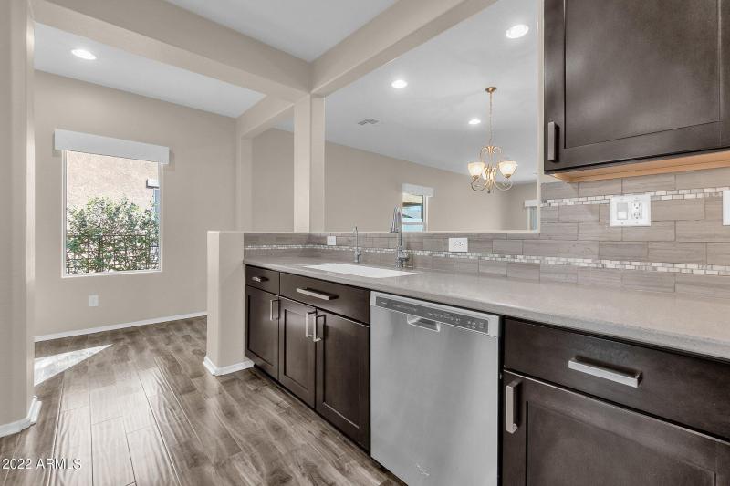 13-web-or-mls-10807-w-el-cortez-pl