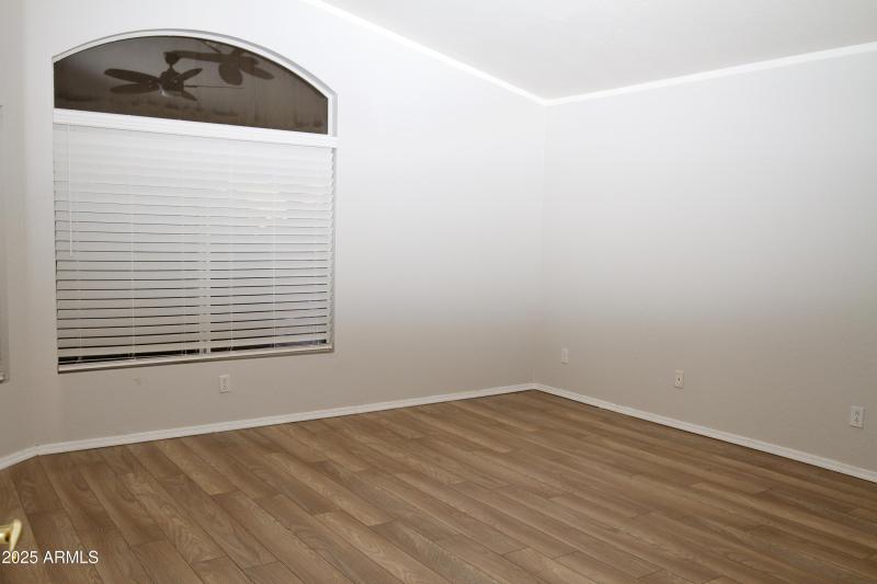 7CB35099-4C79-4378-8D1F-0D449529556F_1_2