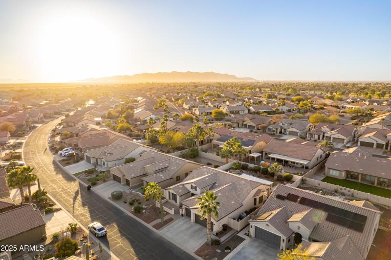 Neighborhood View